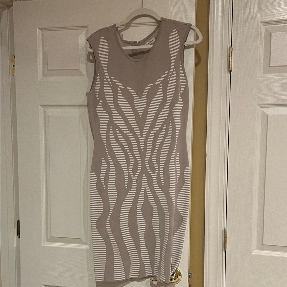 Calvin Klein Taupe and White Patterned Midi Dress